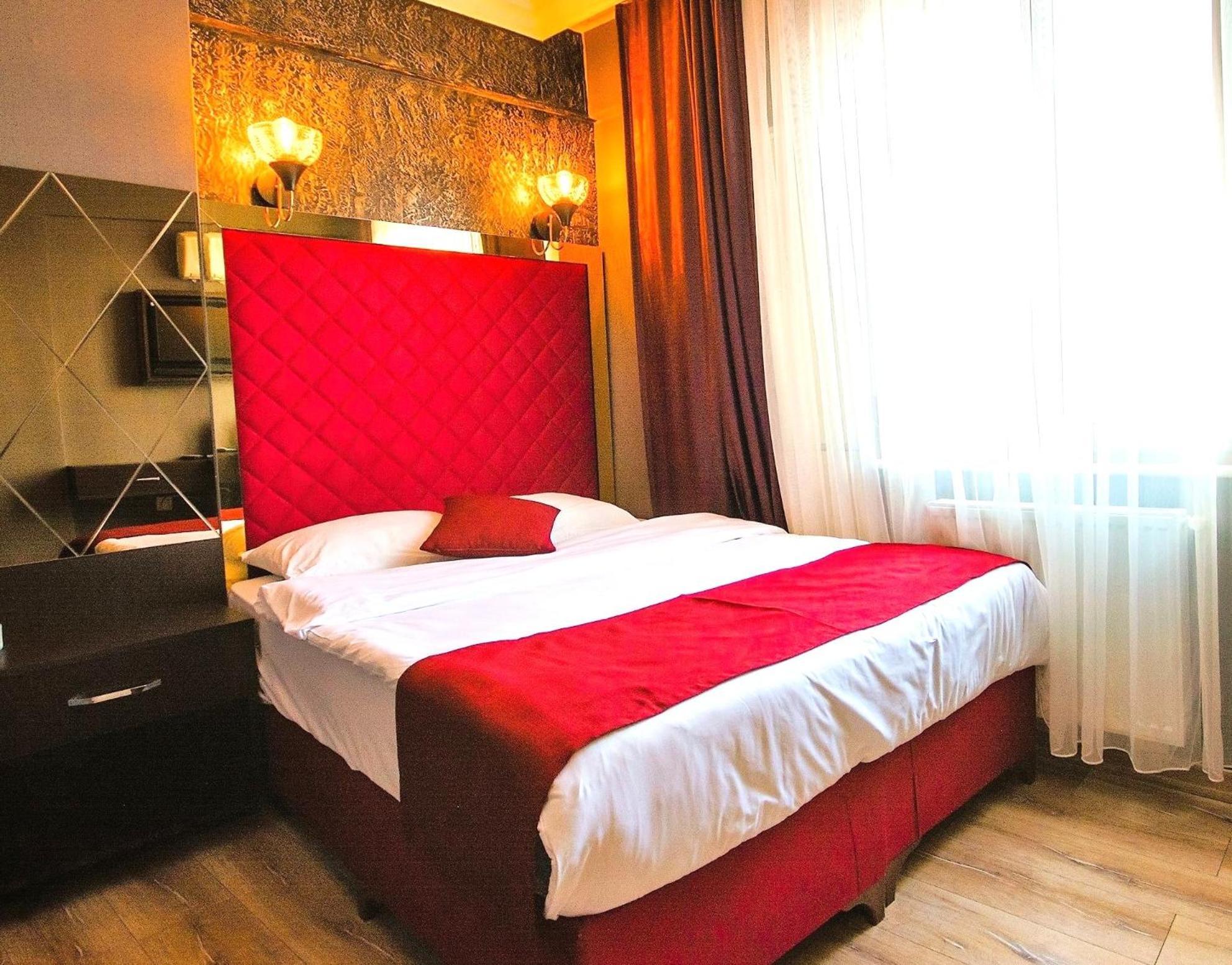 Hotel Atesde Dustu Salvara Istanbul Exterior foto