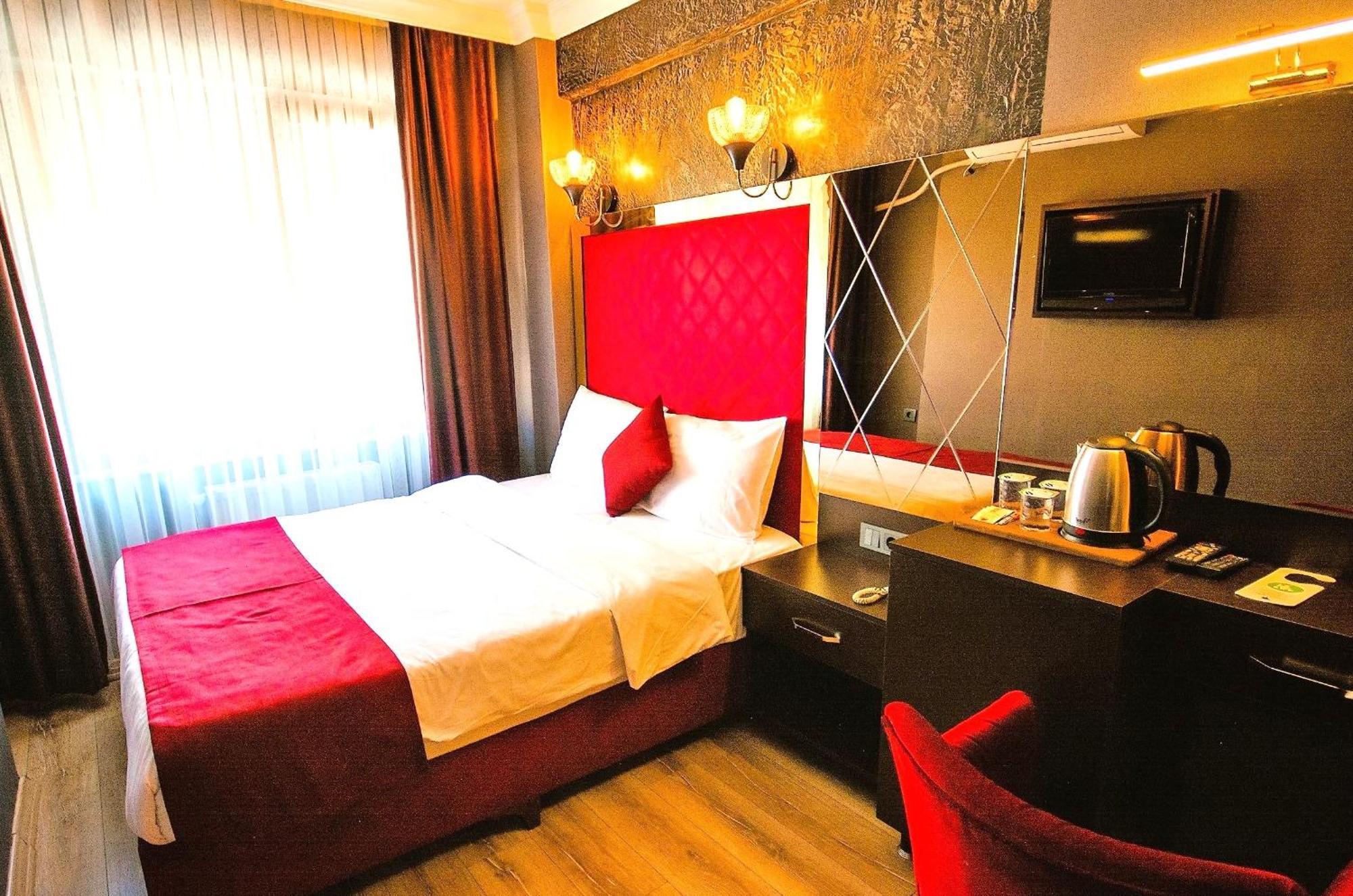 Hotel Atesde Dustu Salvara Istanbul Exterior foto
